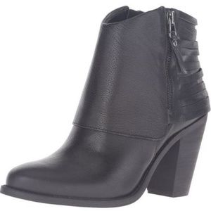 *SALE* Jessica Simpson Cerrina Booties Black